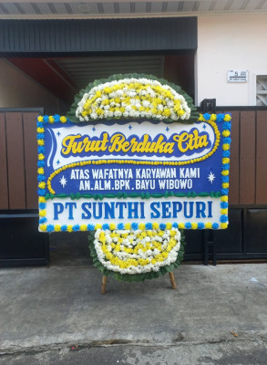 Papan Bunga Duka di Flores Timur